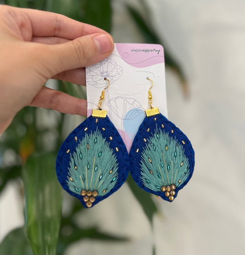 گوشواره نمدی گلدوزی